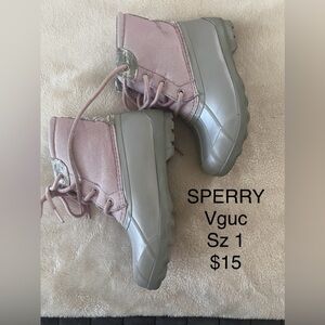 Sperry snow boots